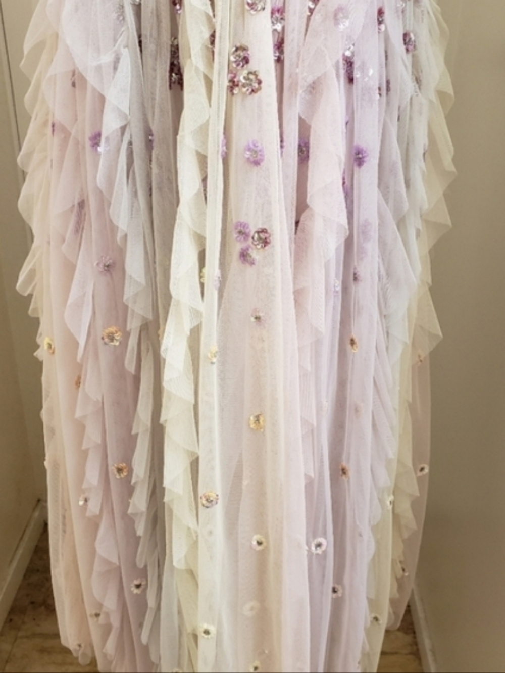 BHLDN Needle & Thread Dress size US 6 $600 - Picture 16 of 16